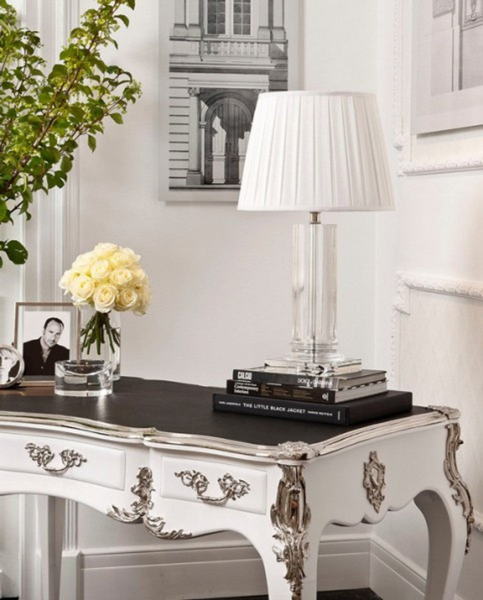 Casa Padrino Luxus Barock Schreibtisch in Weiß Hochglanz mit Silber Applikationen und Lederoptik Auflage, 140 x 80 x 81 cm