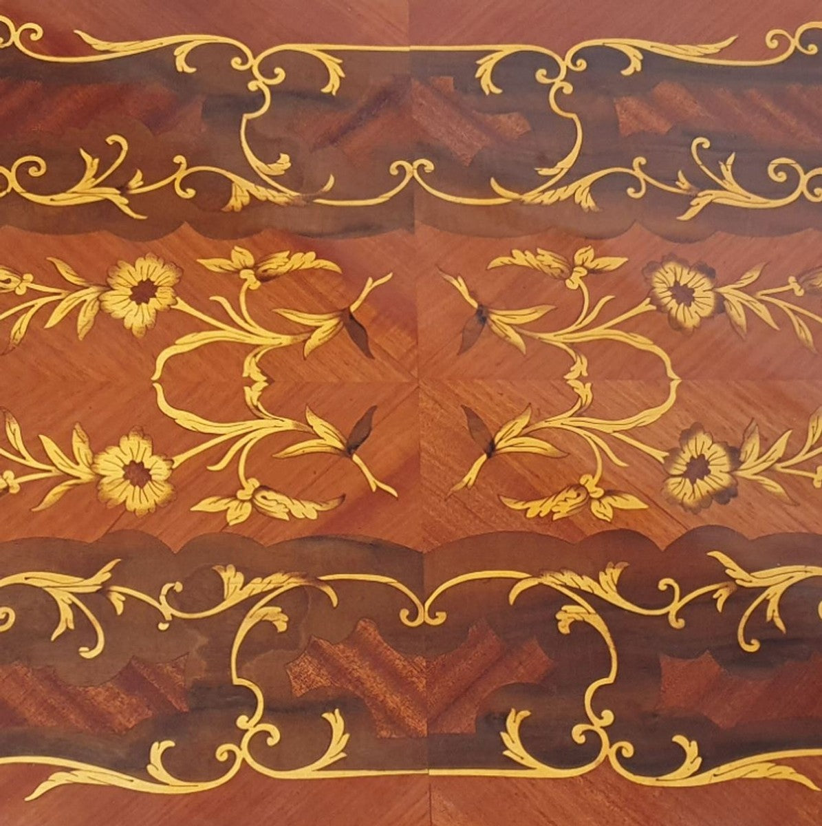 Casa Padrino Barock Sekretär Braun - Handgefertigter Barockstil Schreibtisch mit 3 Schubladen - Büromöbel im Barockstil - Barock Möbel - Barock Einrichtung - Büro Einrichtung im Barockstil