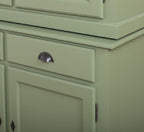 Casa Padrino Landhausstil Esszimmerschrank Grün 126 x 45 x H. 200 cm - Massivholz Küchenschrank - Esszimmermöbel im Landhausstil - Landhausstil Einrichtung - Esszimmer Einrichtung