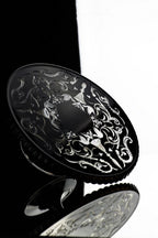 Casa Padrino Luxus Kuchenteller Schwarz / Silber Ø 32 x H. 12 cm - Handgefertigte und handgravierte Glas Kuchenplatte - Hotel & Restaurant Accessoires - Luxus Qualität